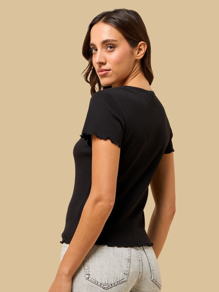 Ribbed T-Shirt with Lettuce Hem