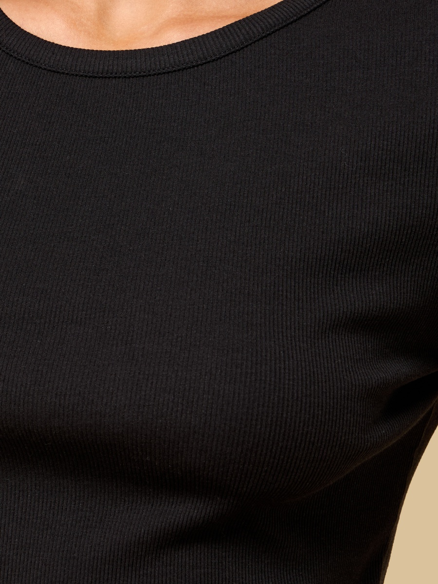 Ribbed T-Shirt with Lettuce Hem