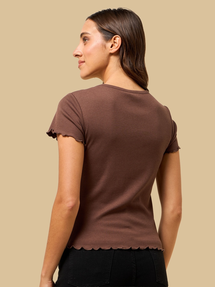 Ribbed T-Shirt with Lettuce Hem