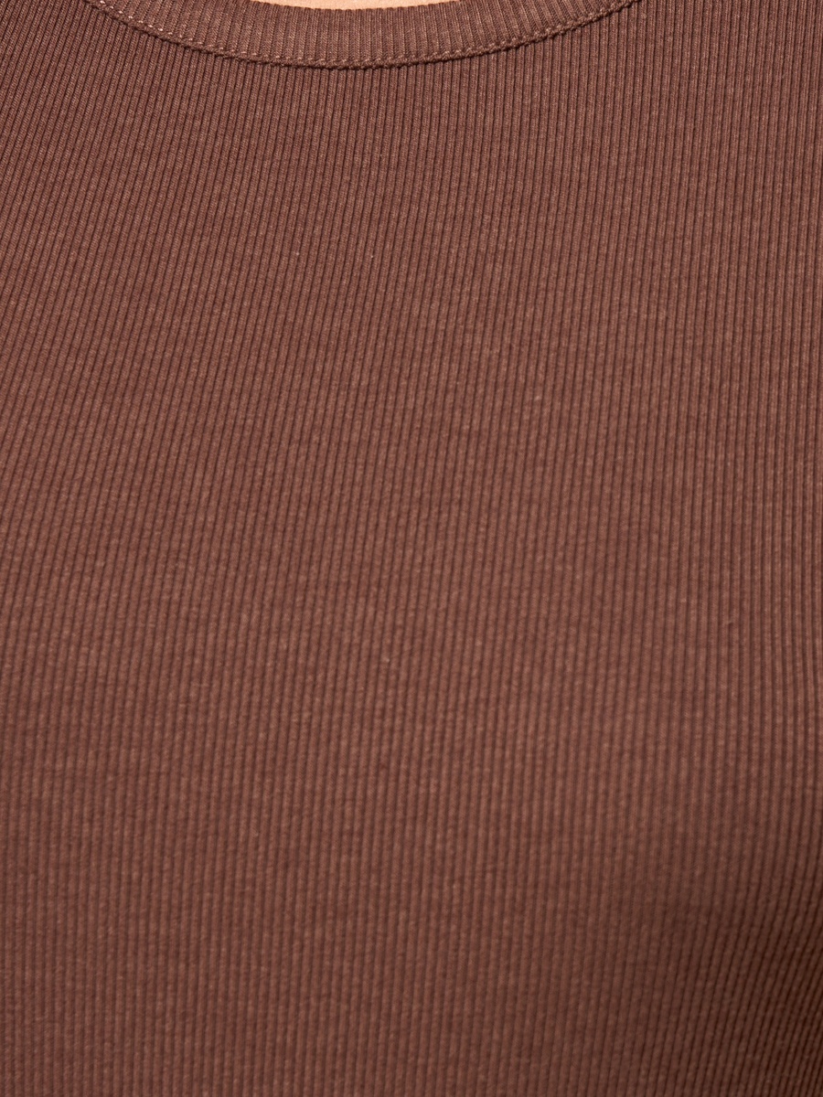 Ribbed T-Shirt with Lettuce Hem