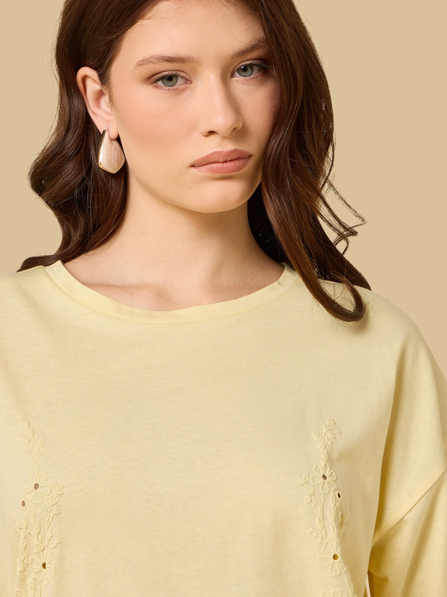 Floral Embroidered T-Shirt