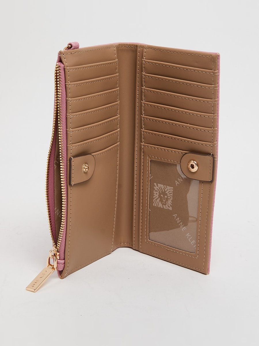 Logo Detail Wallet