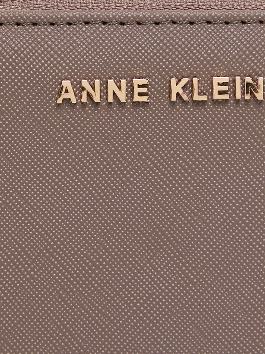 Logo Detail Wristlet
