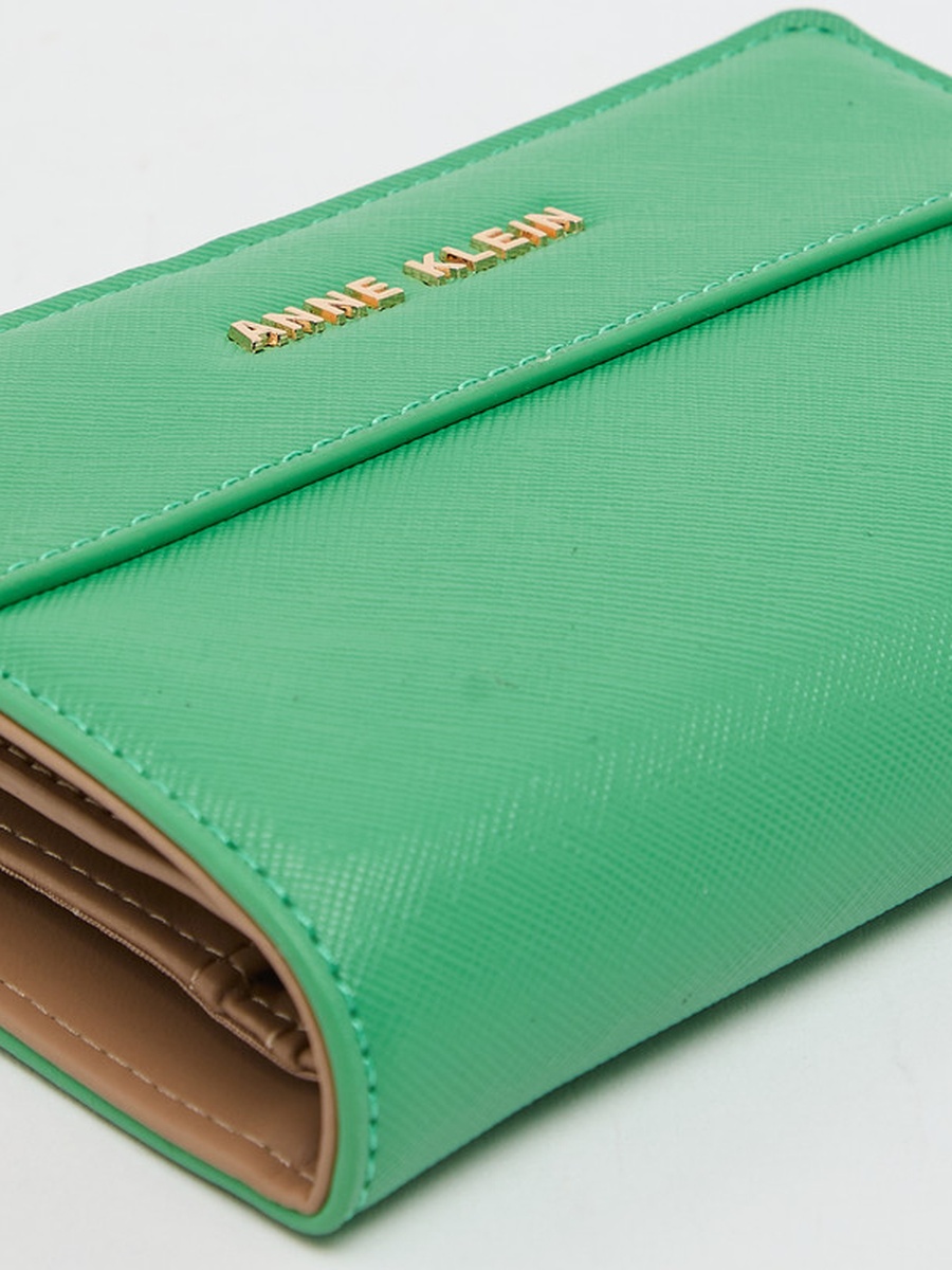 Logo Detail Wallet