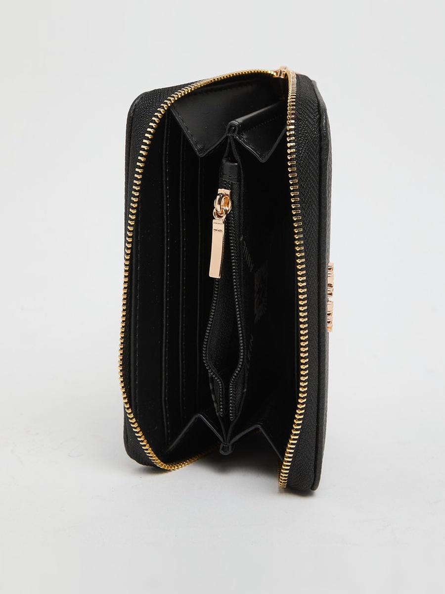 Logo Detail Wallet