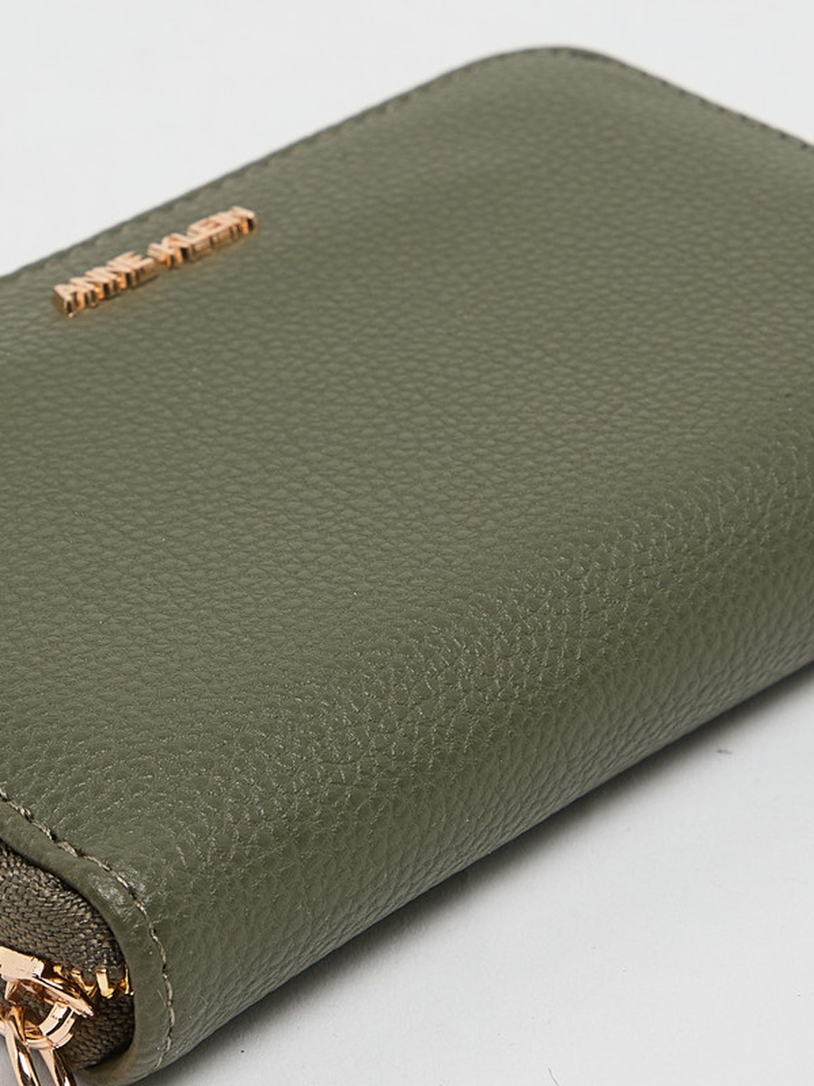 Logo Detail Wallet