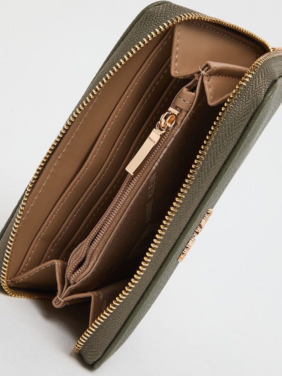 Logo Detail Wallet