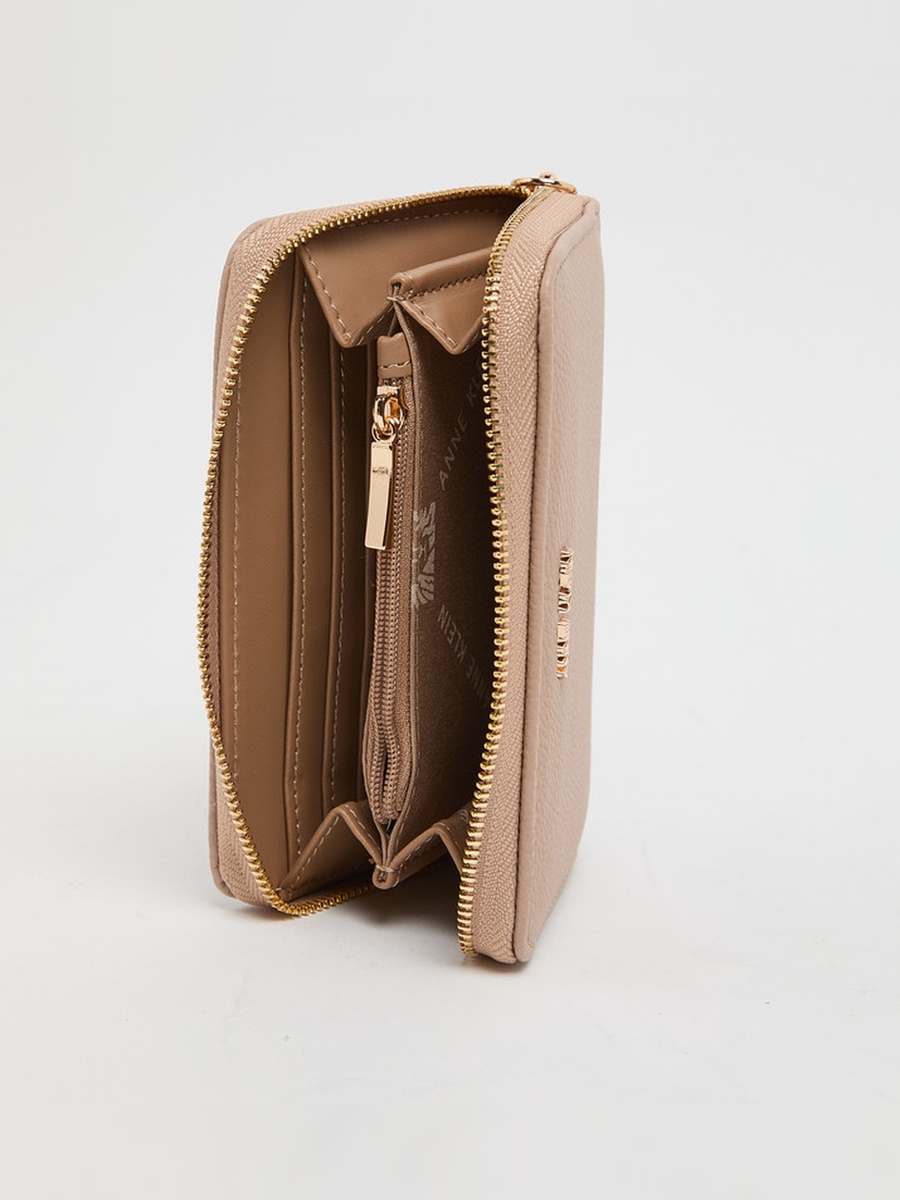 Logo Detail Wallet