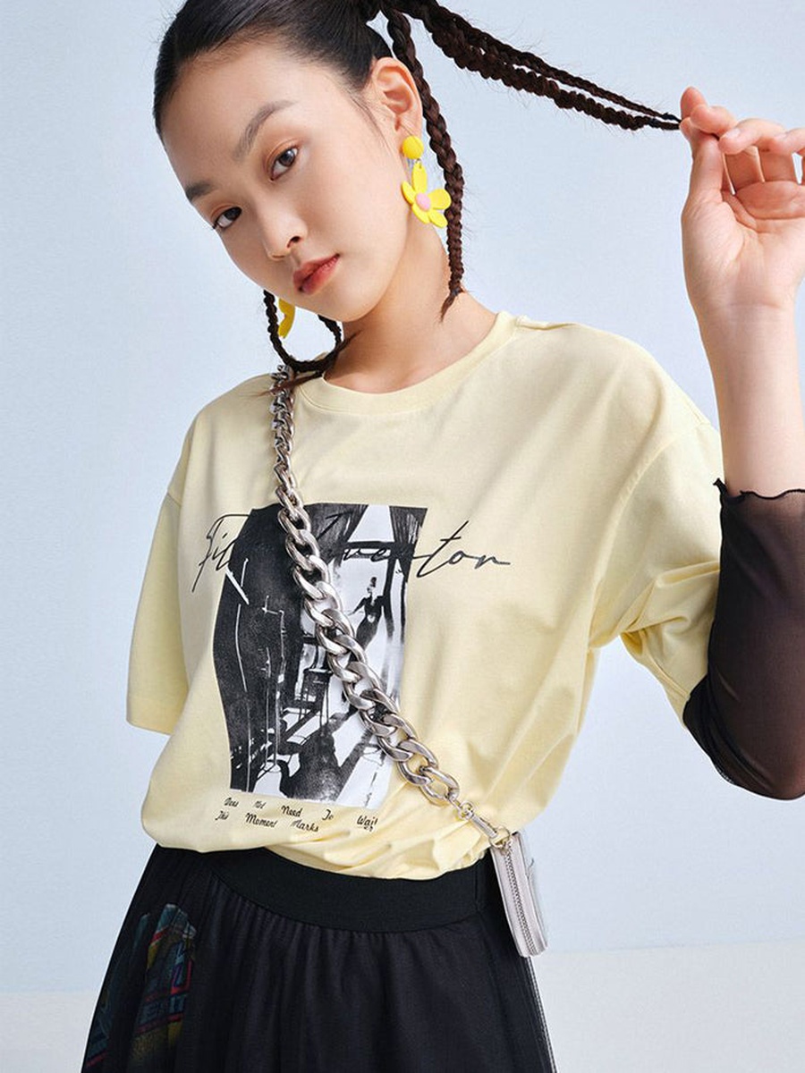 Women Graphic Print T-Shirt with Sheer Contrast Sleeves