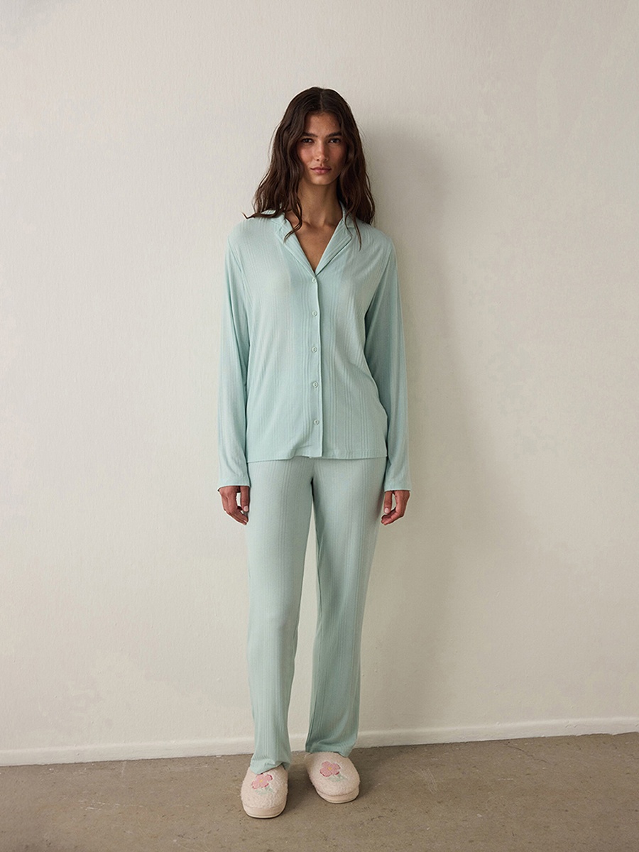 Ribbed Buttoned Shirt and Sustainable Viscose Pyjama Set