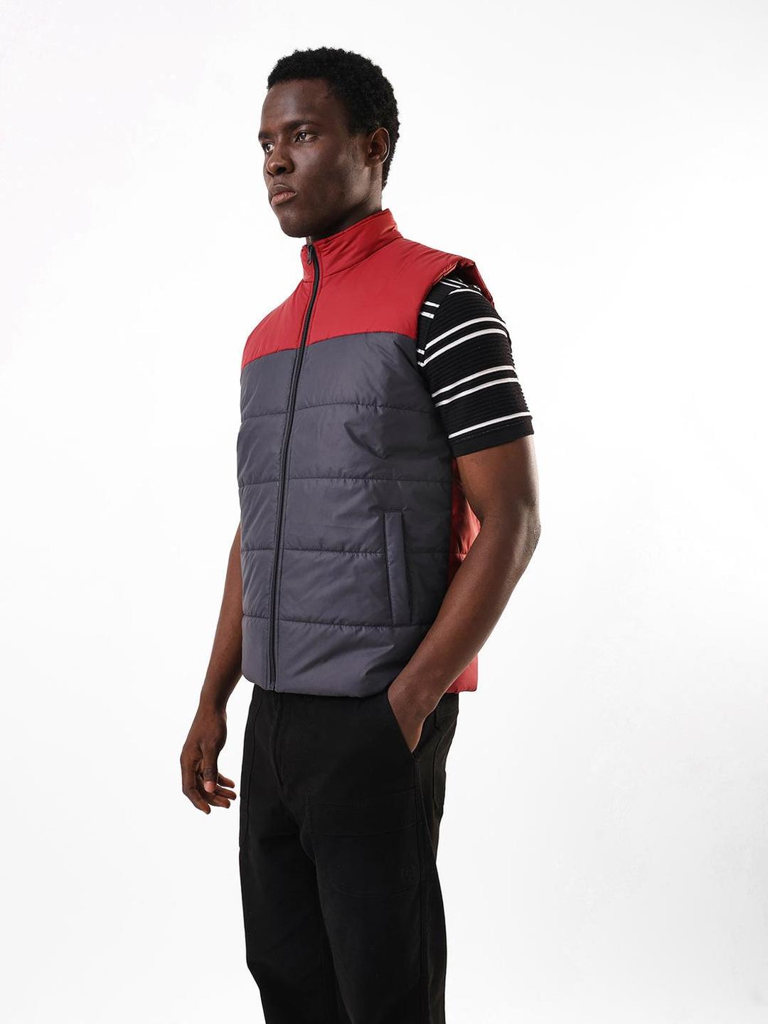 Men Multi Color Block Regular Fit Gilet