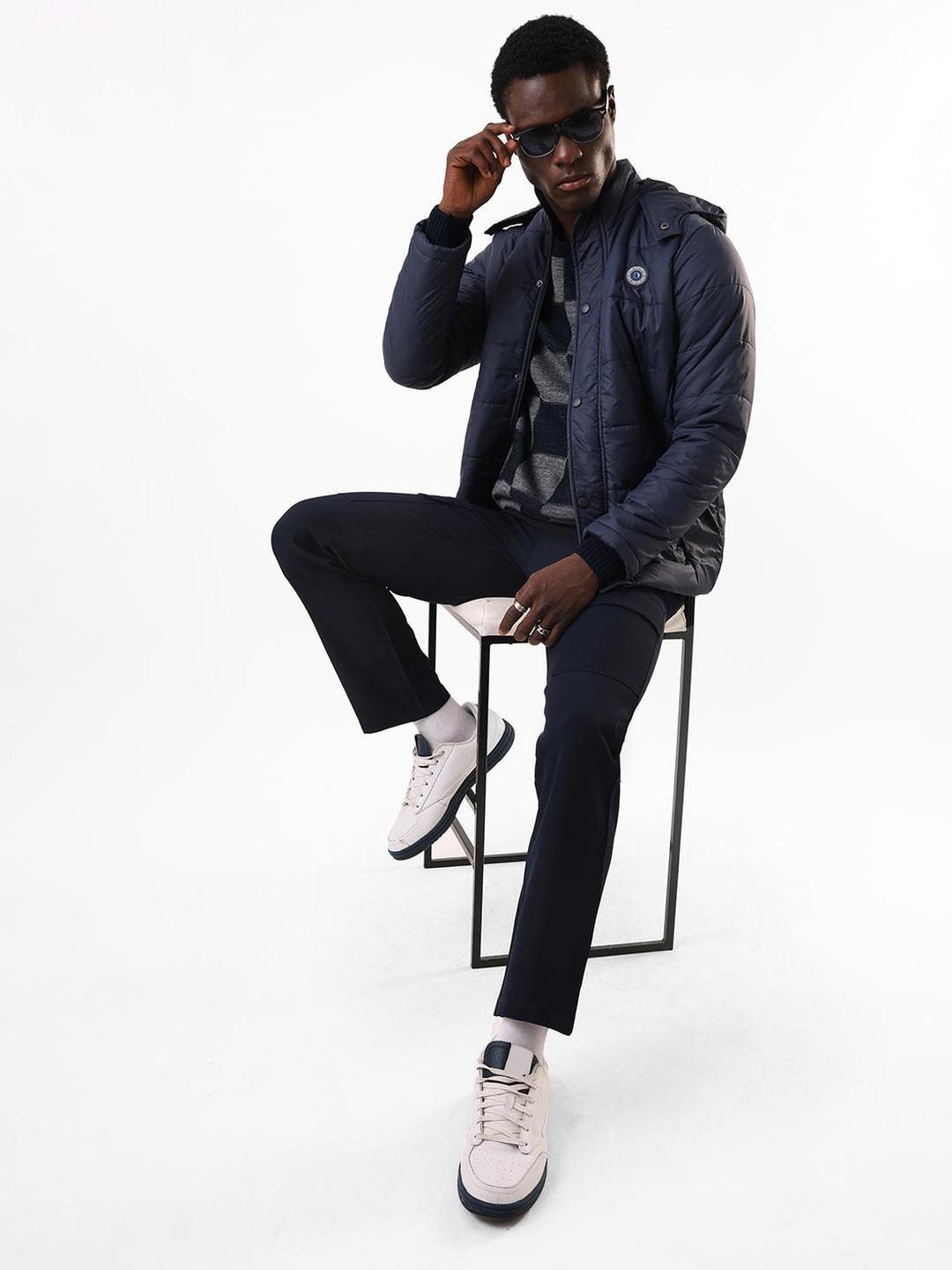 Men Blue Solid Snap Button Puffer Jacket