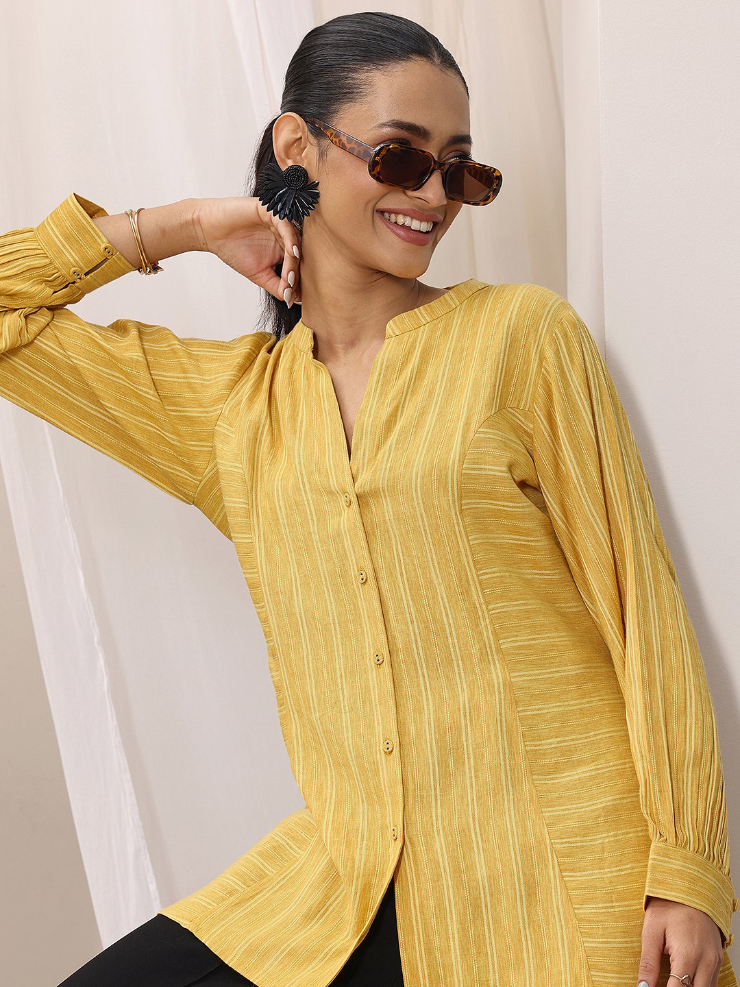 Yellow Printed Cotton Blend Straight Kurti
