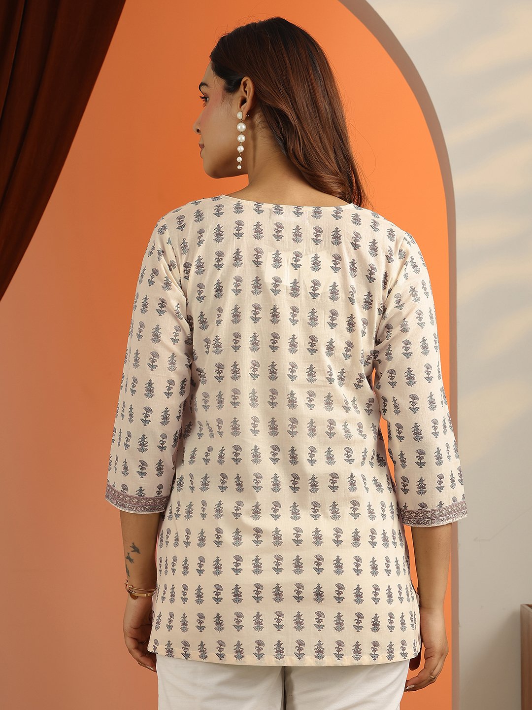 Off White Printed Cotton Straight Kurti