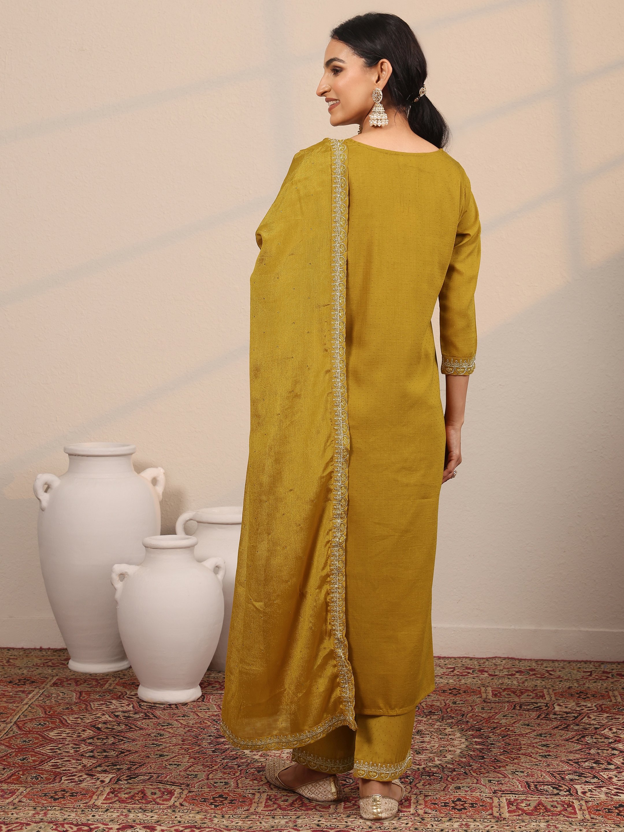 Printed Silk Blend Straight Kurta, Trousers And Dupatta Set