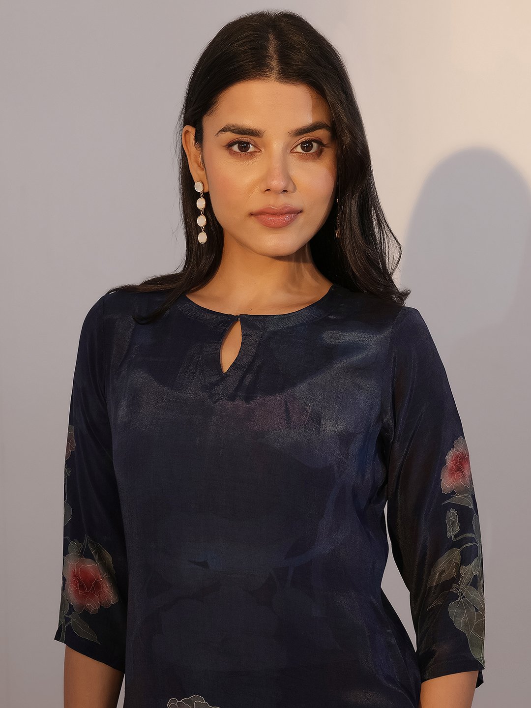 Printed Silk Blend Straight Kurta, Trousers And Dupatta Set