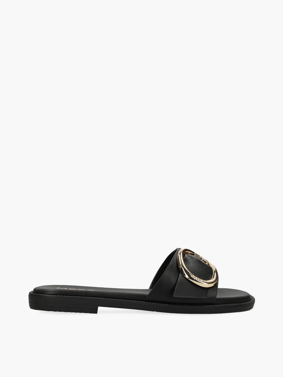 Women Tewy Saolak Buckle Detail Sandals