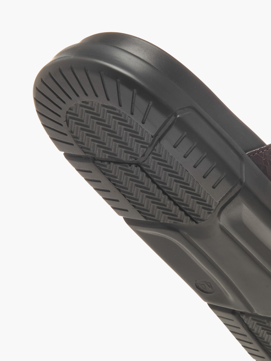 Men Slip-On Comfort Sandals