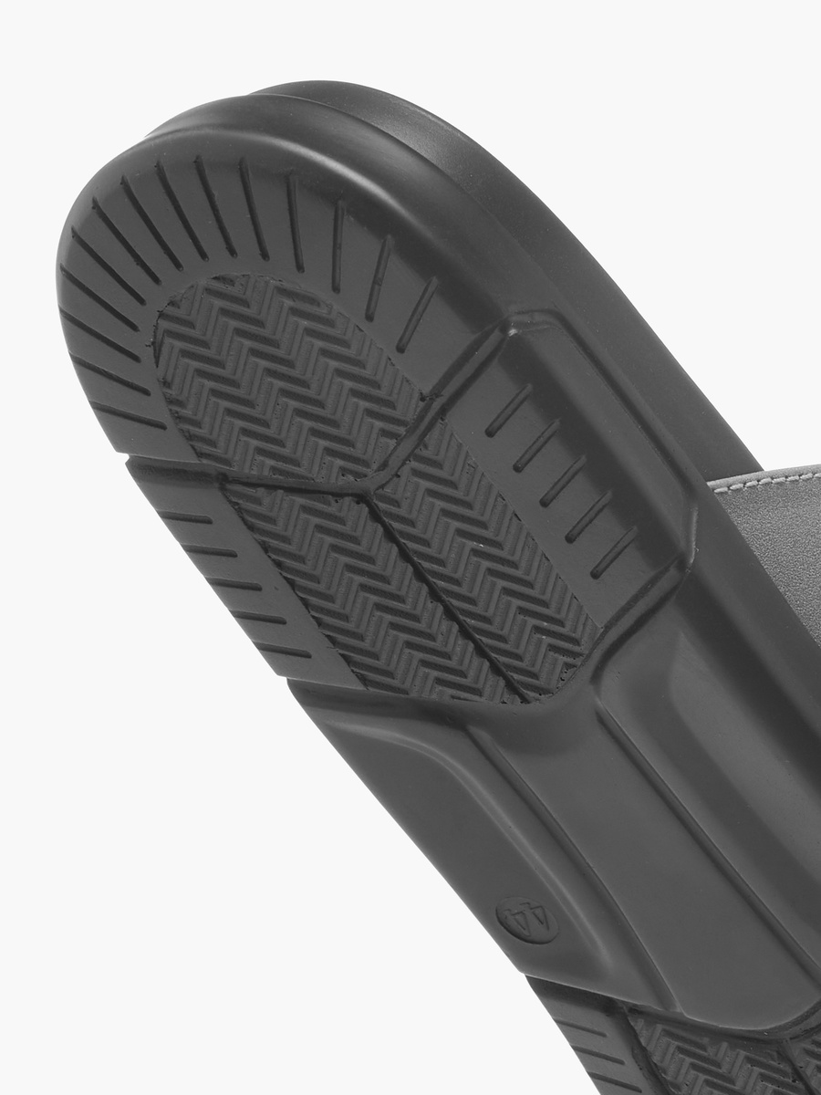 Men Slip-On Comfort Sandals