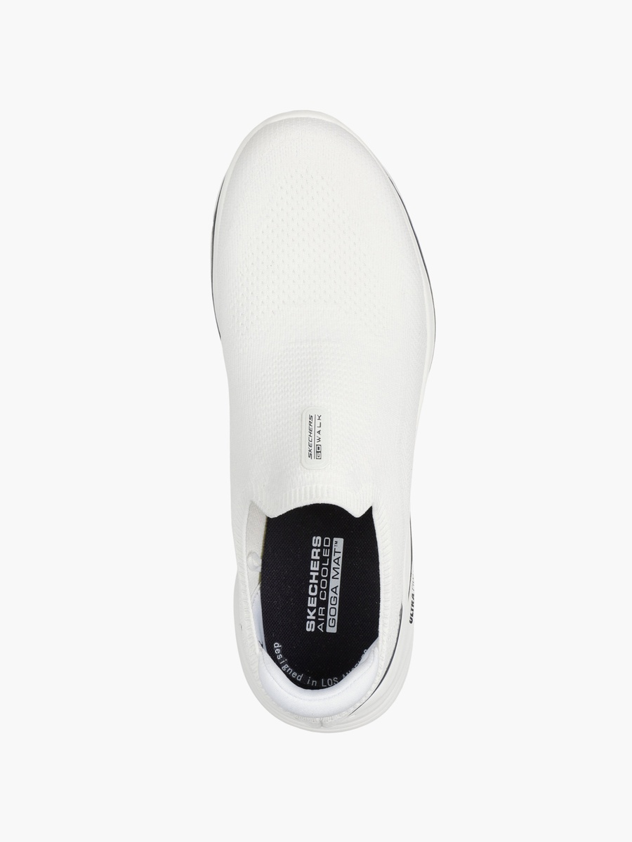 Men GO WALK 8 Slip-On Sports Shoes
