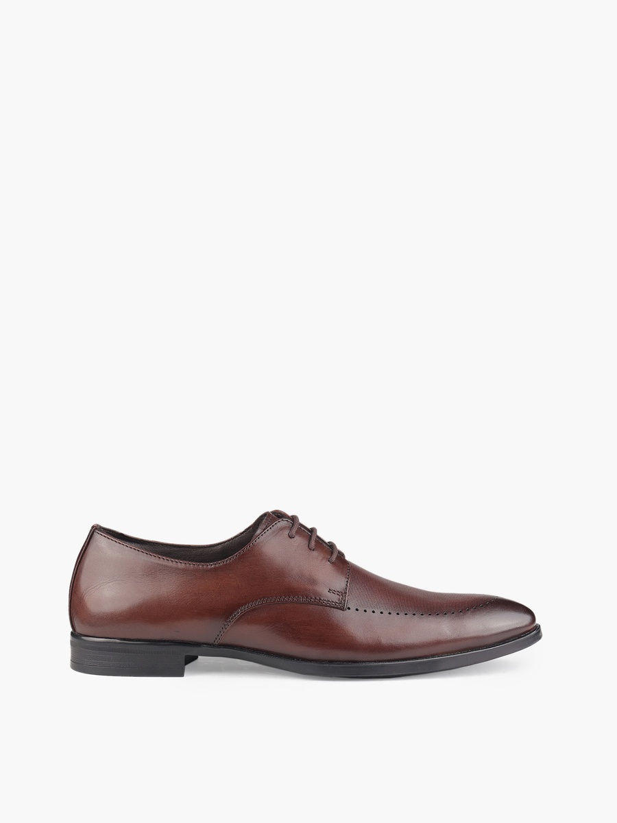 Men Lace-Up Derby Shoes