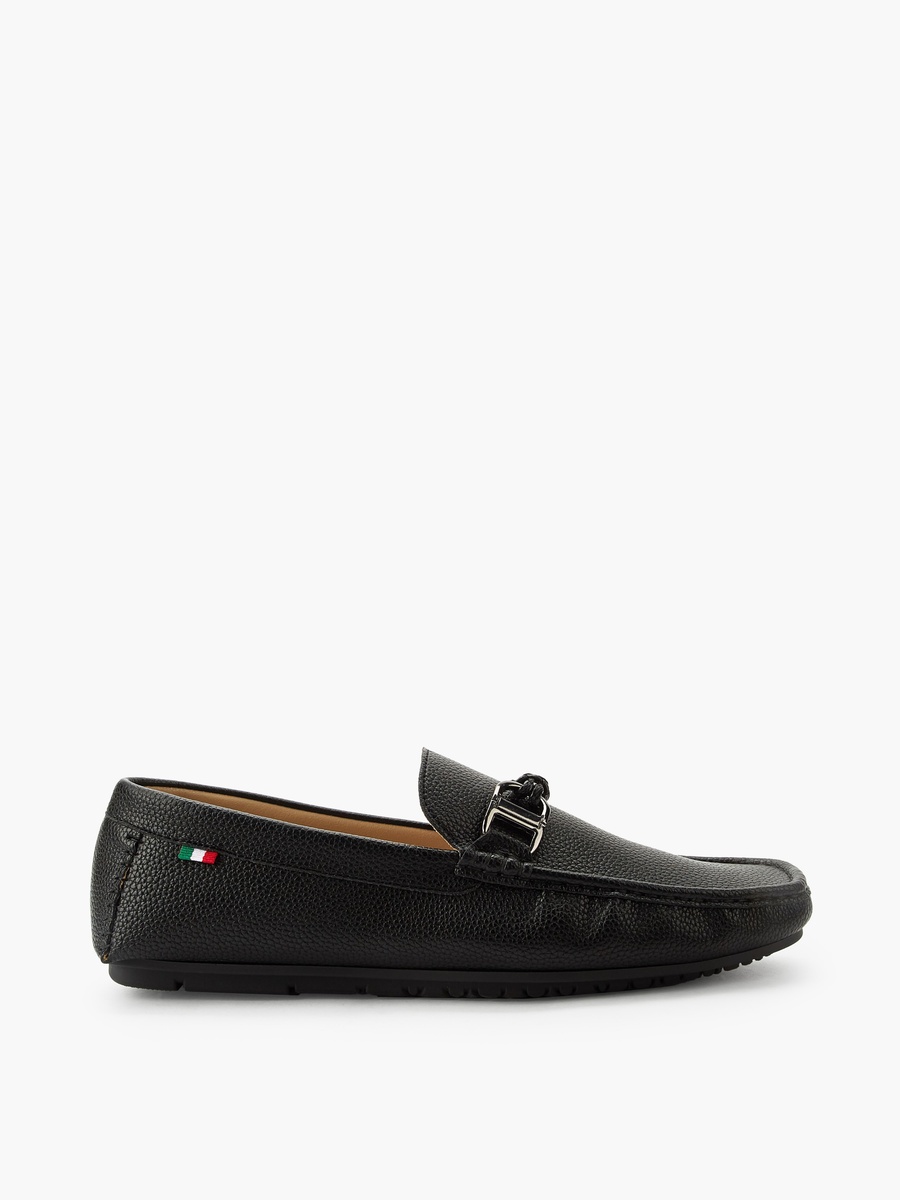 Men Textured Loafers