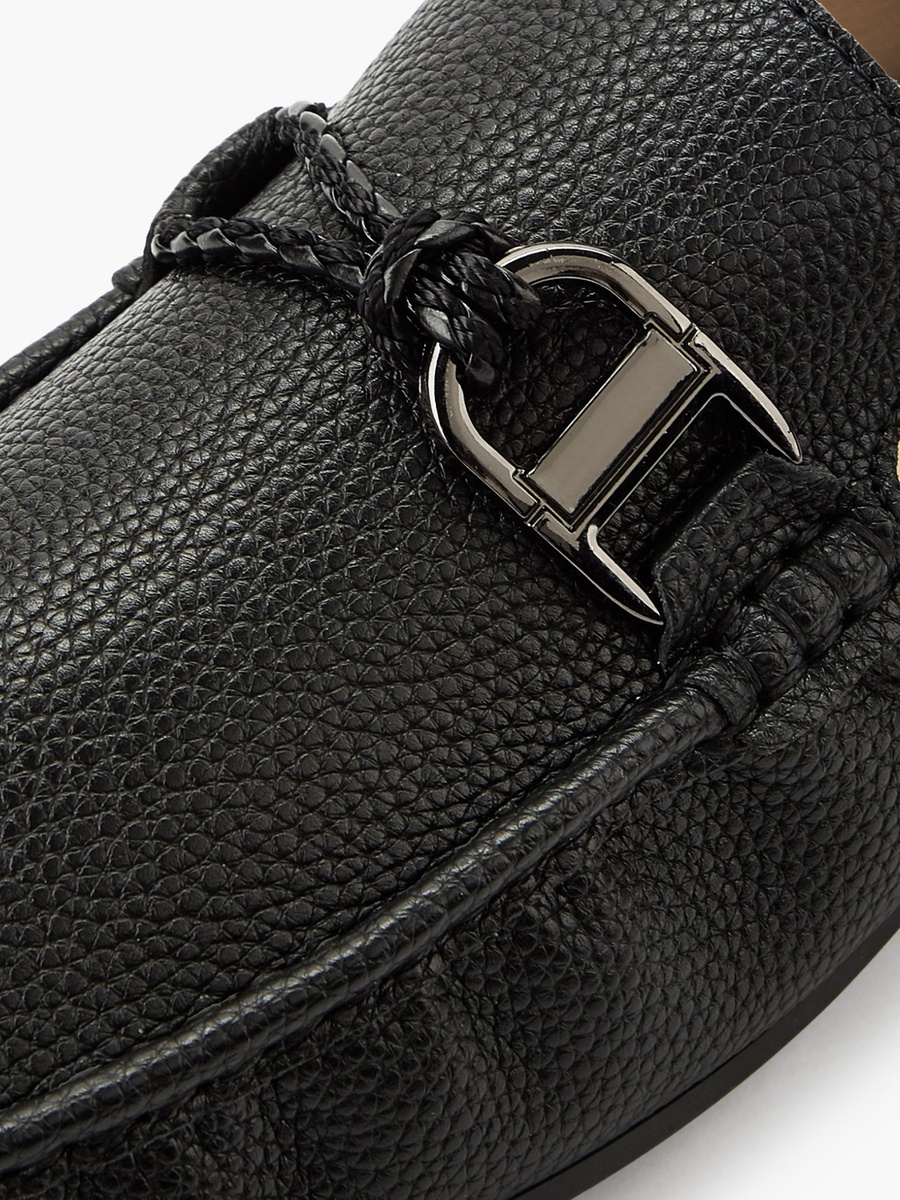 Men Textured Loafers
