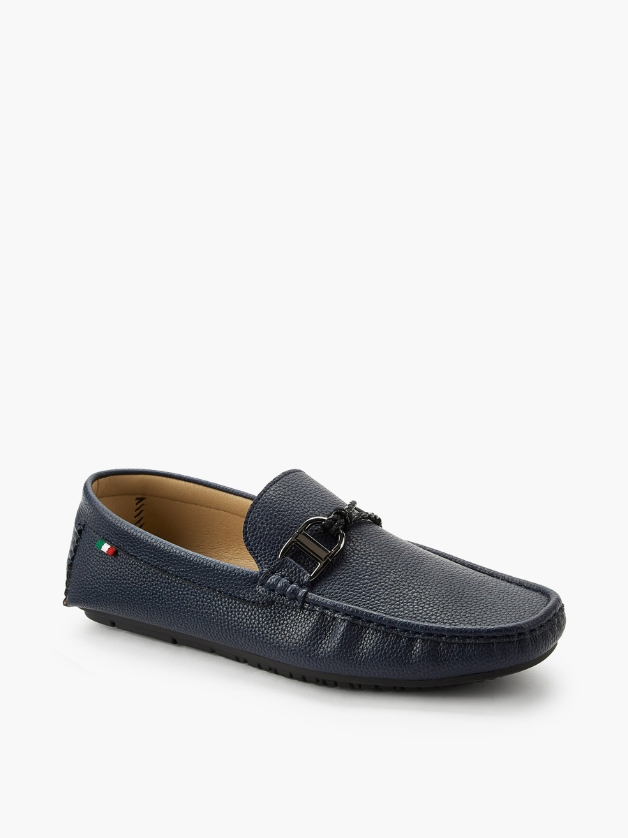 Men Textured Loafers