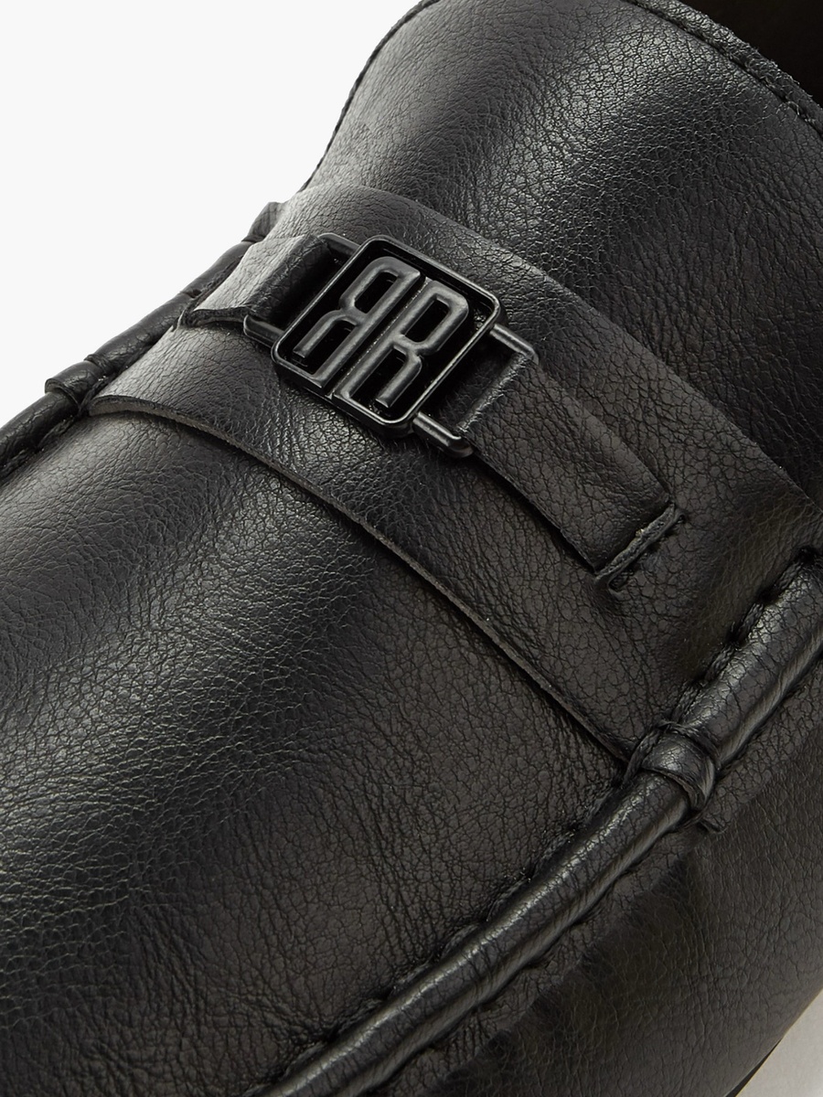 Men Logo Accent Slip-On Loafers