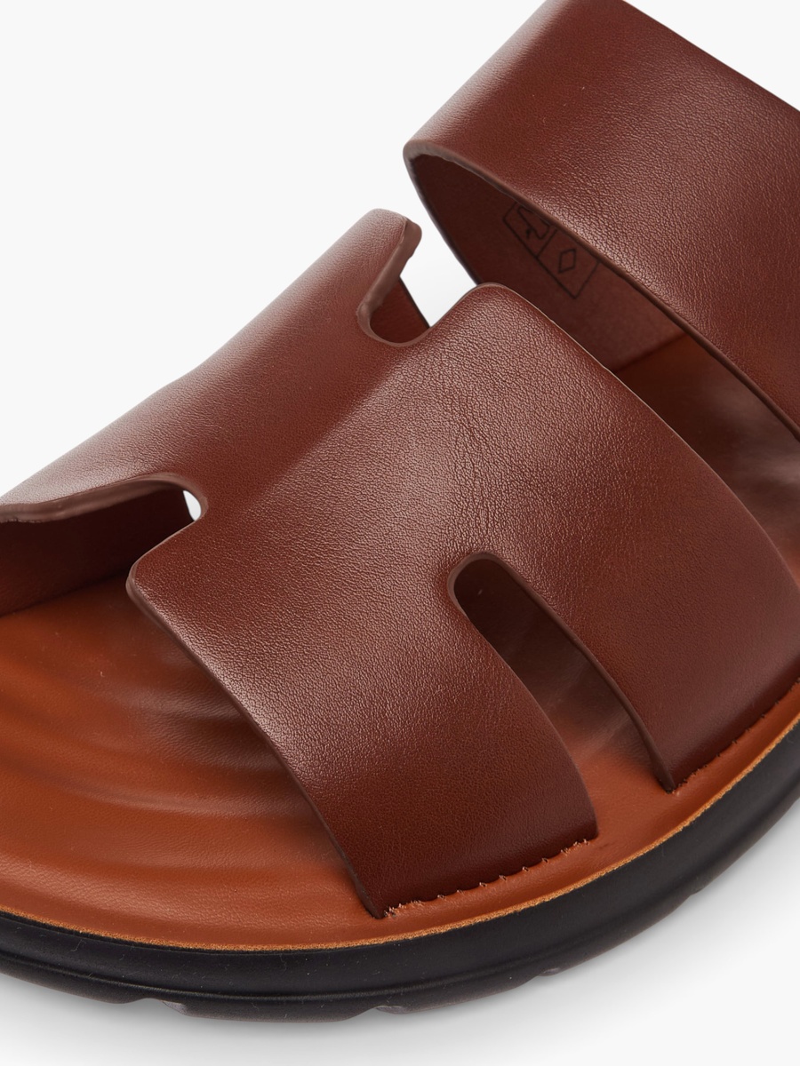 Men Slip-On Arabic Sandals