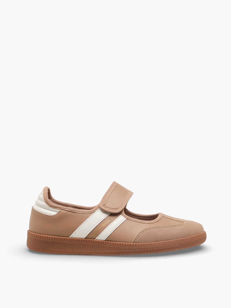 Women Hook and Loop Sneakers