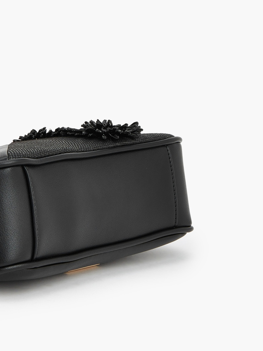 3D Applique Shoulder Bag with Zip Closure