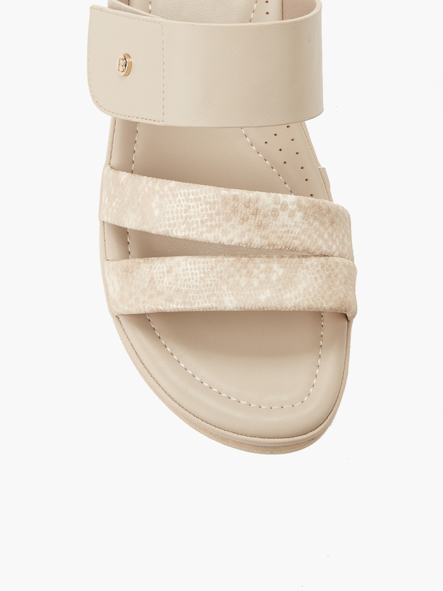 Women Textured Slip-On Sandals