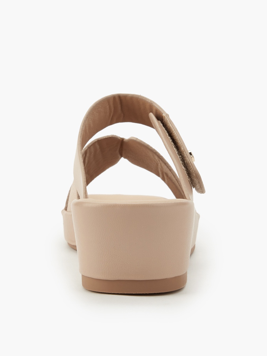 Women Floral Textured Wedge Heel Sandals