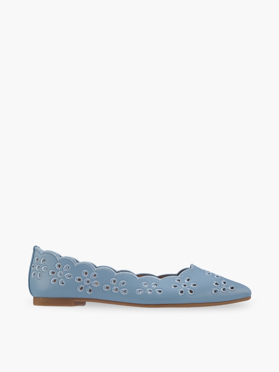 Women Laser Cut Ballerina Shoes