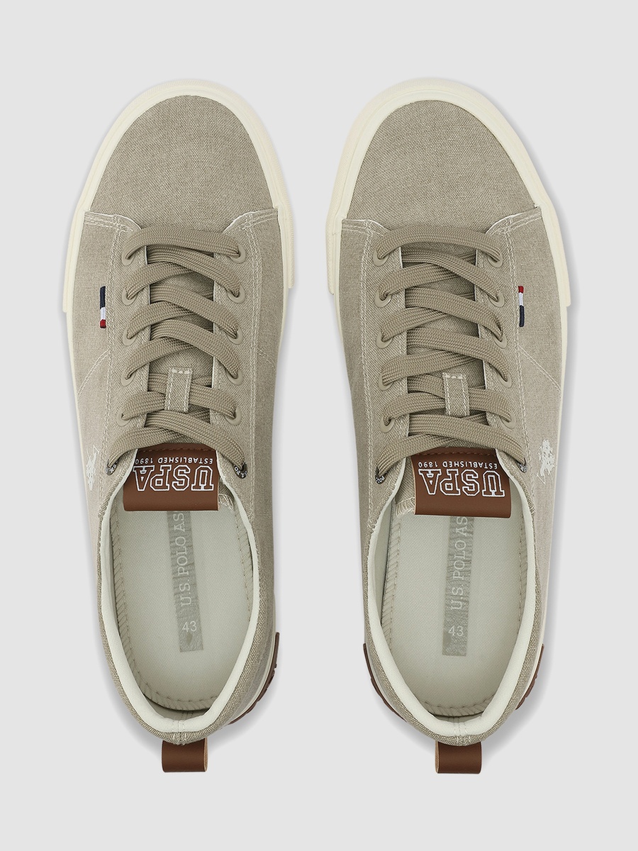Men Brown Low-Top Lightweight Sneakers