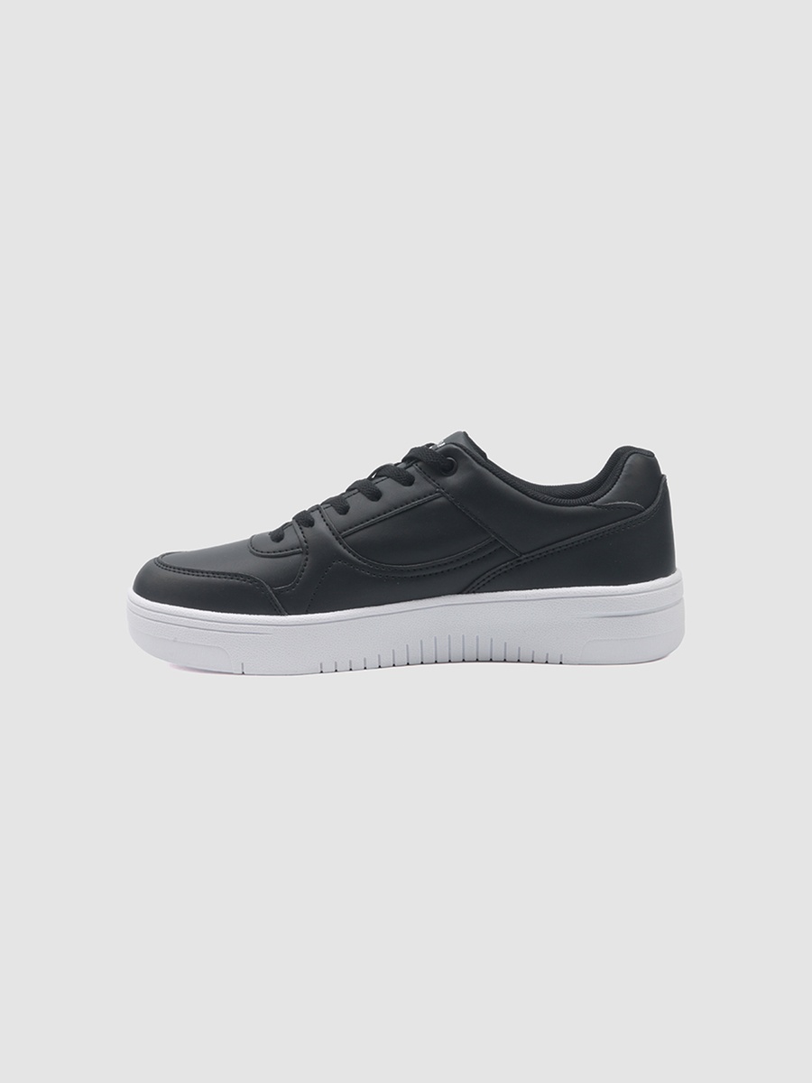 Women Black Low-Top Sneakers