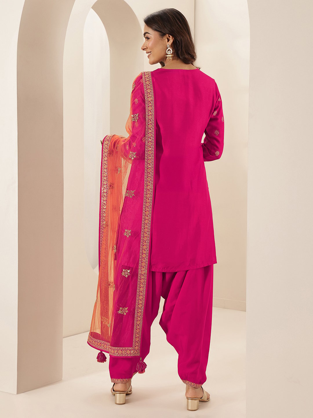 Pink Printed Silk Blend Straight Kurta, Salwar and Dupatta Set
