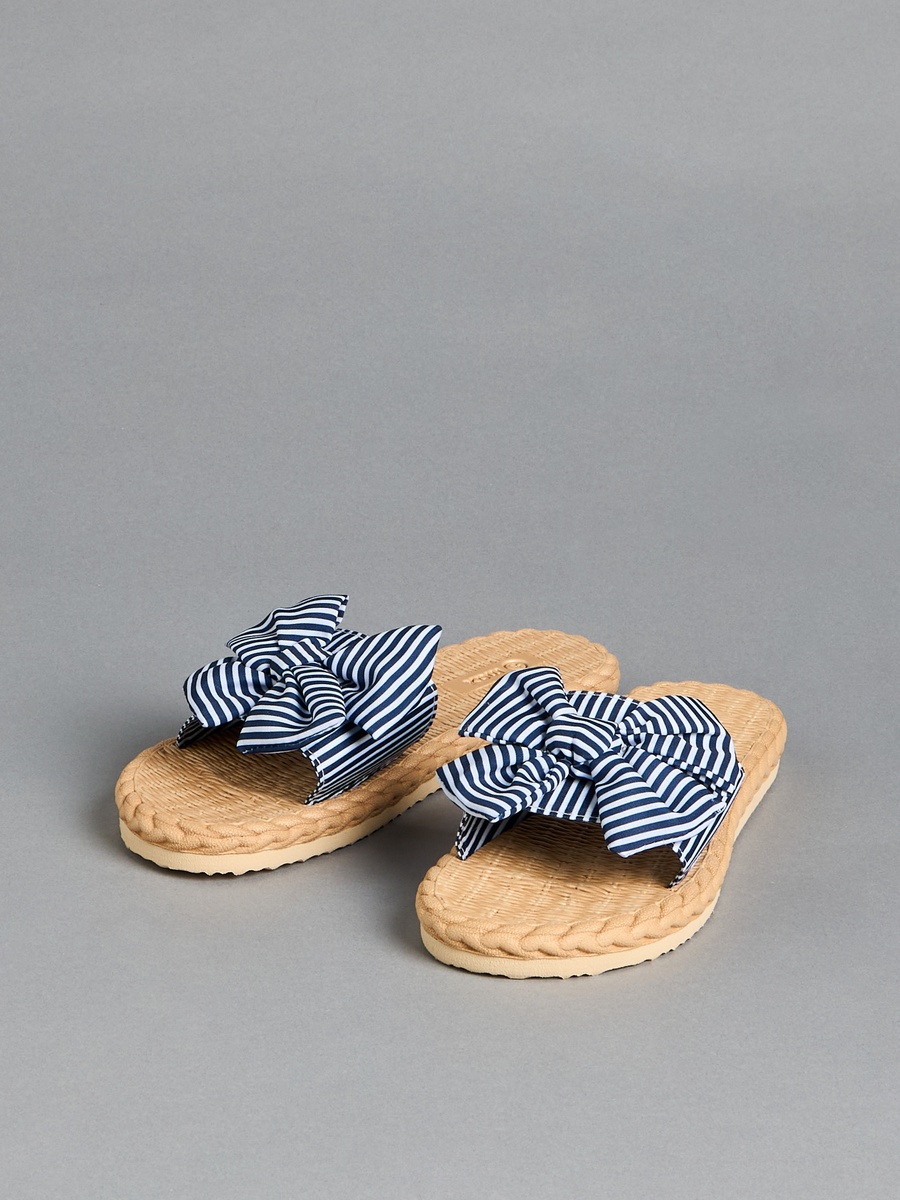 Bow Accent Flip Flops