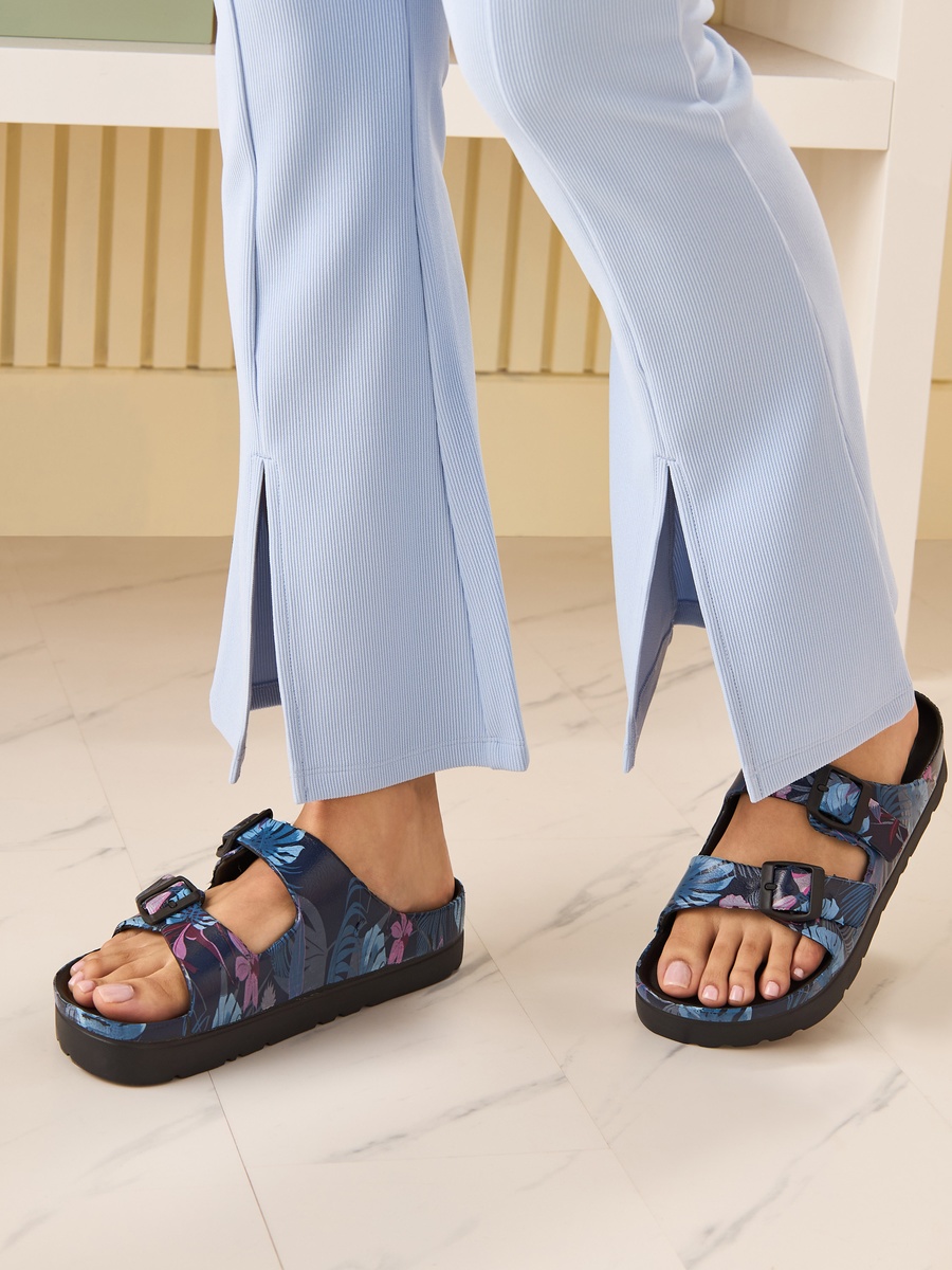 Floral Print Beach Slippers with Buckle Detail