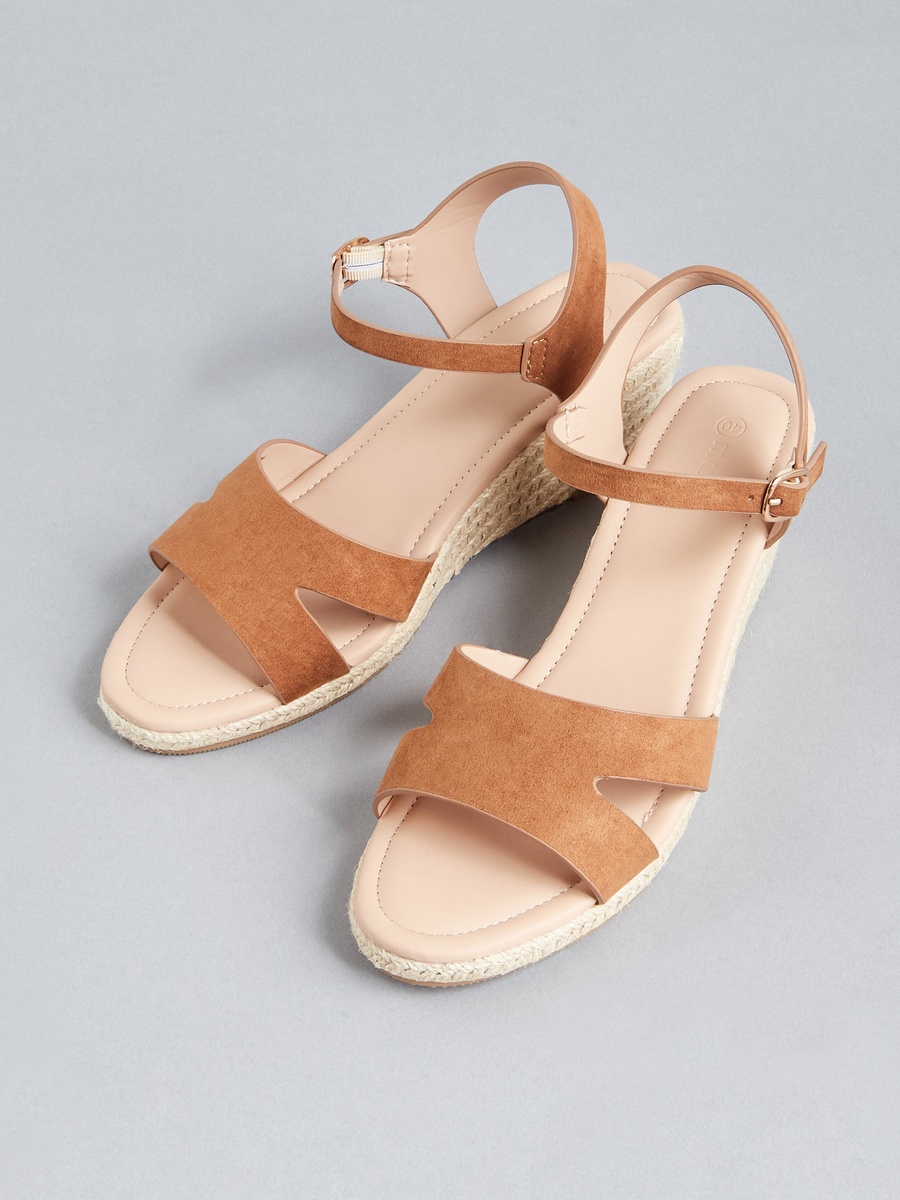 Wedge Heeled Sandals with Buckle Closure