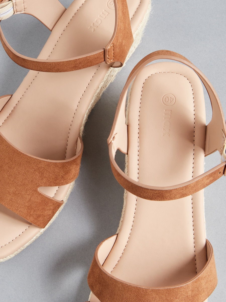 Wedge Heeled Sandals with Buckle Closure