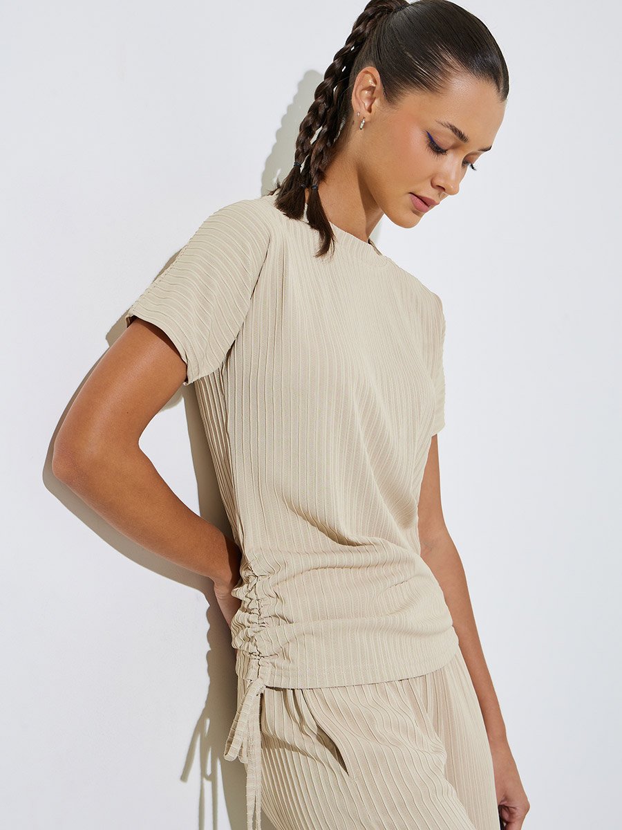 Cream Textured Side Ruched Details T-Shirt