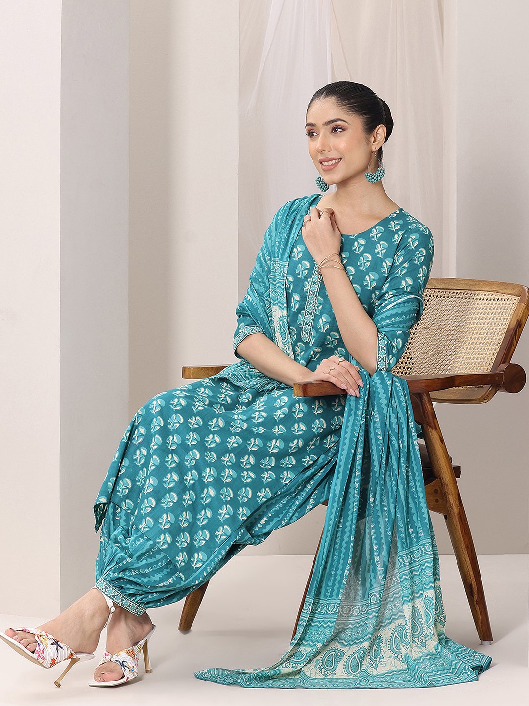 Teal Printed Cotton Straight Kurta, Salwar and Dupatta Set