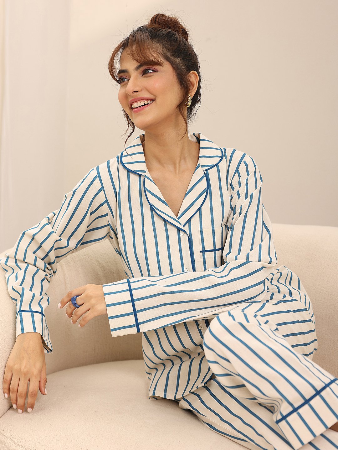 Off white Printed Cotton Pyjama Set