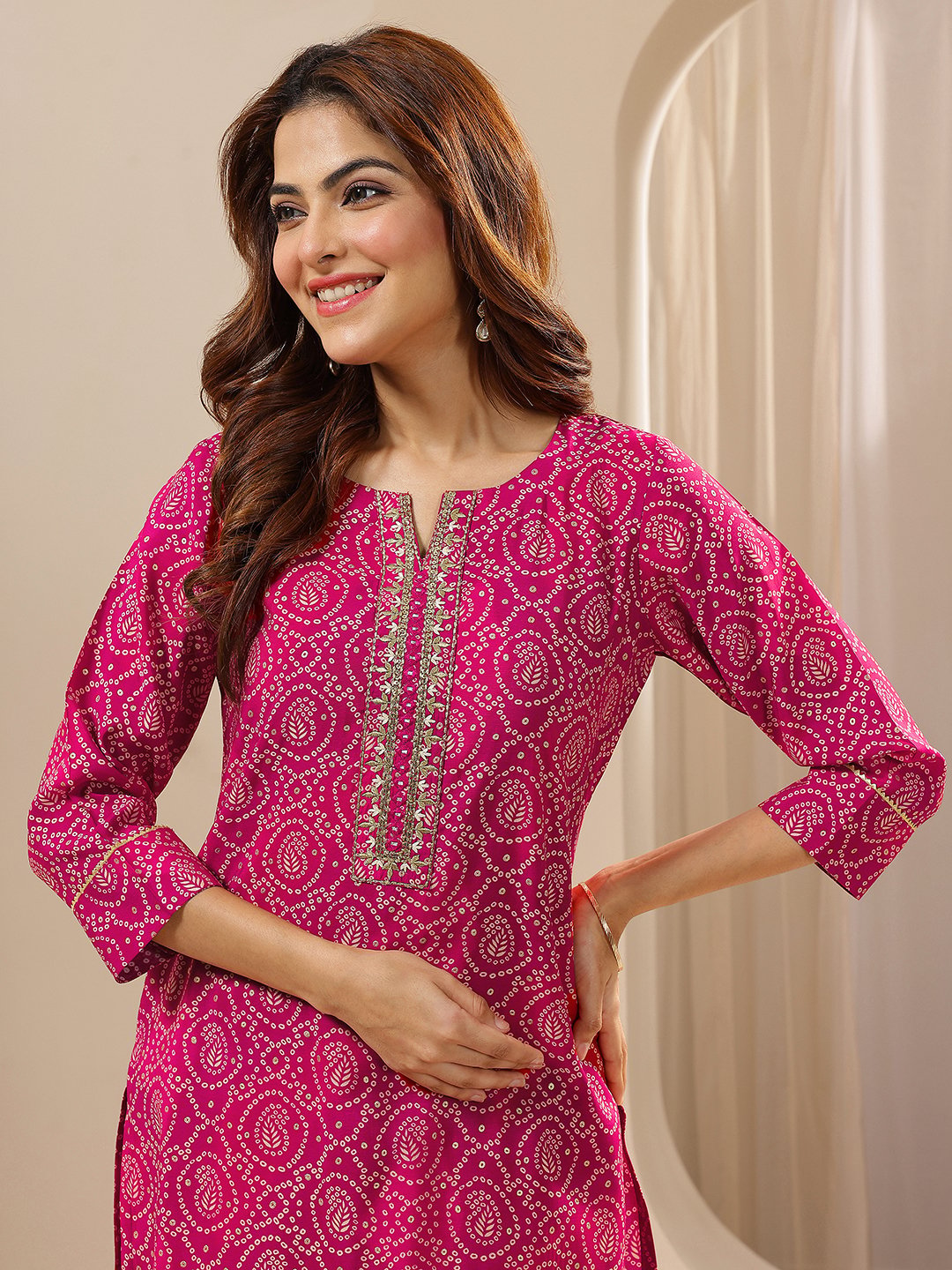 Pink Printed Viscose Straight Kurta, Trousers and Dupatta Set