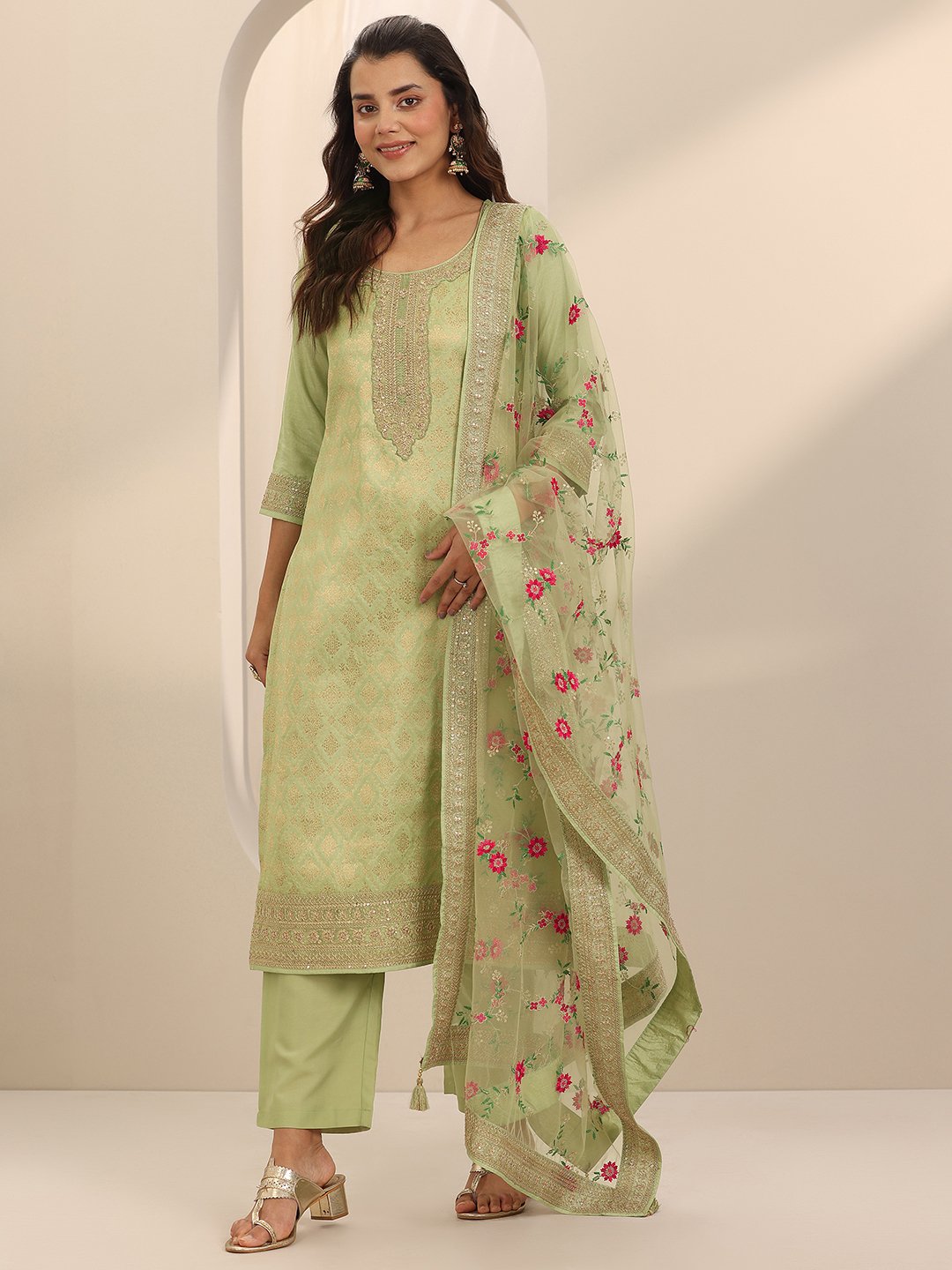 Green Self Design Silk Blend Straight Kurta, Trousers and Dupatta Set