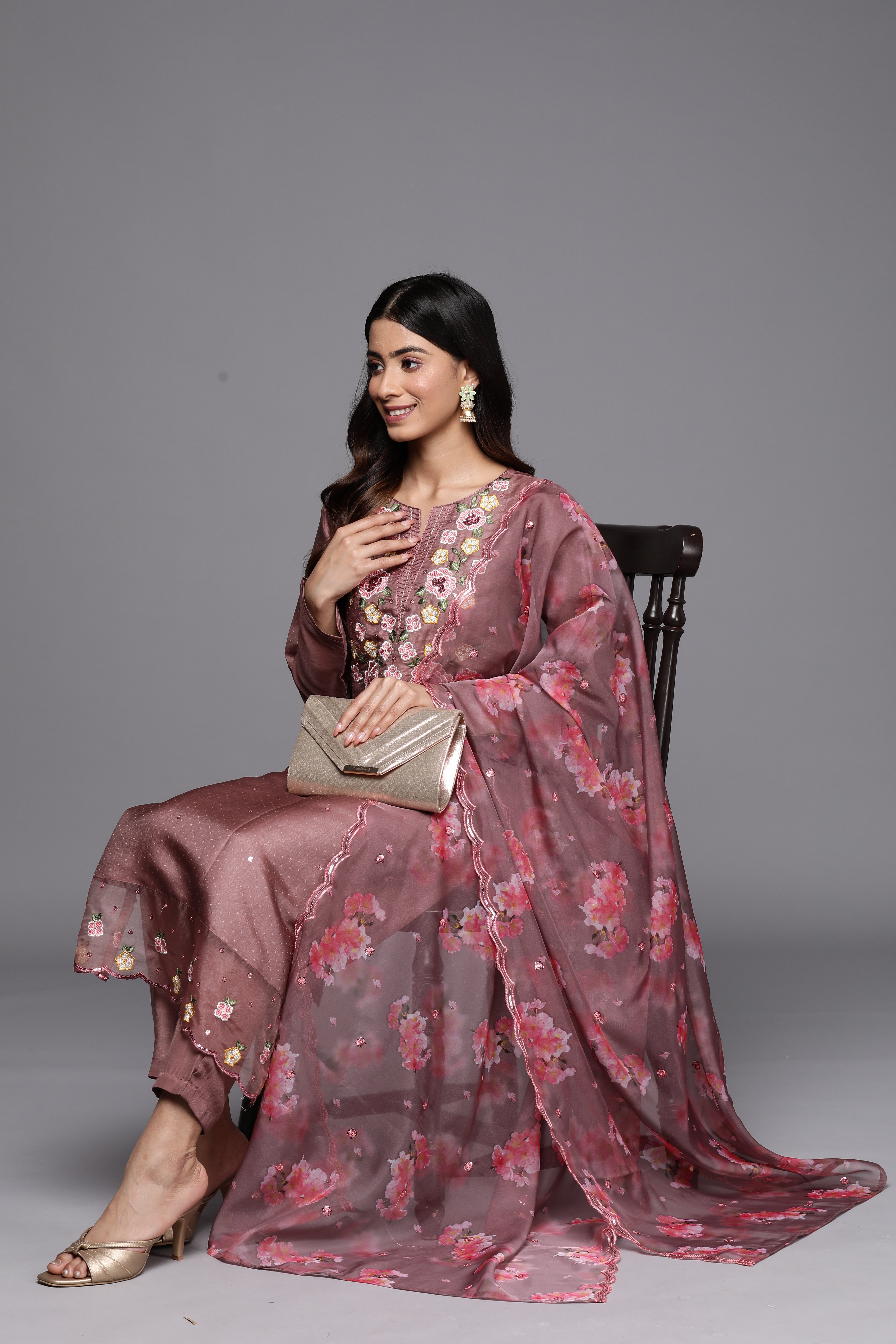 Mauve Embellished Silk Blend Straight Kurta, Trousers and Dupatta Set