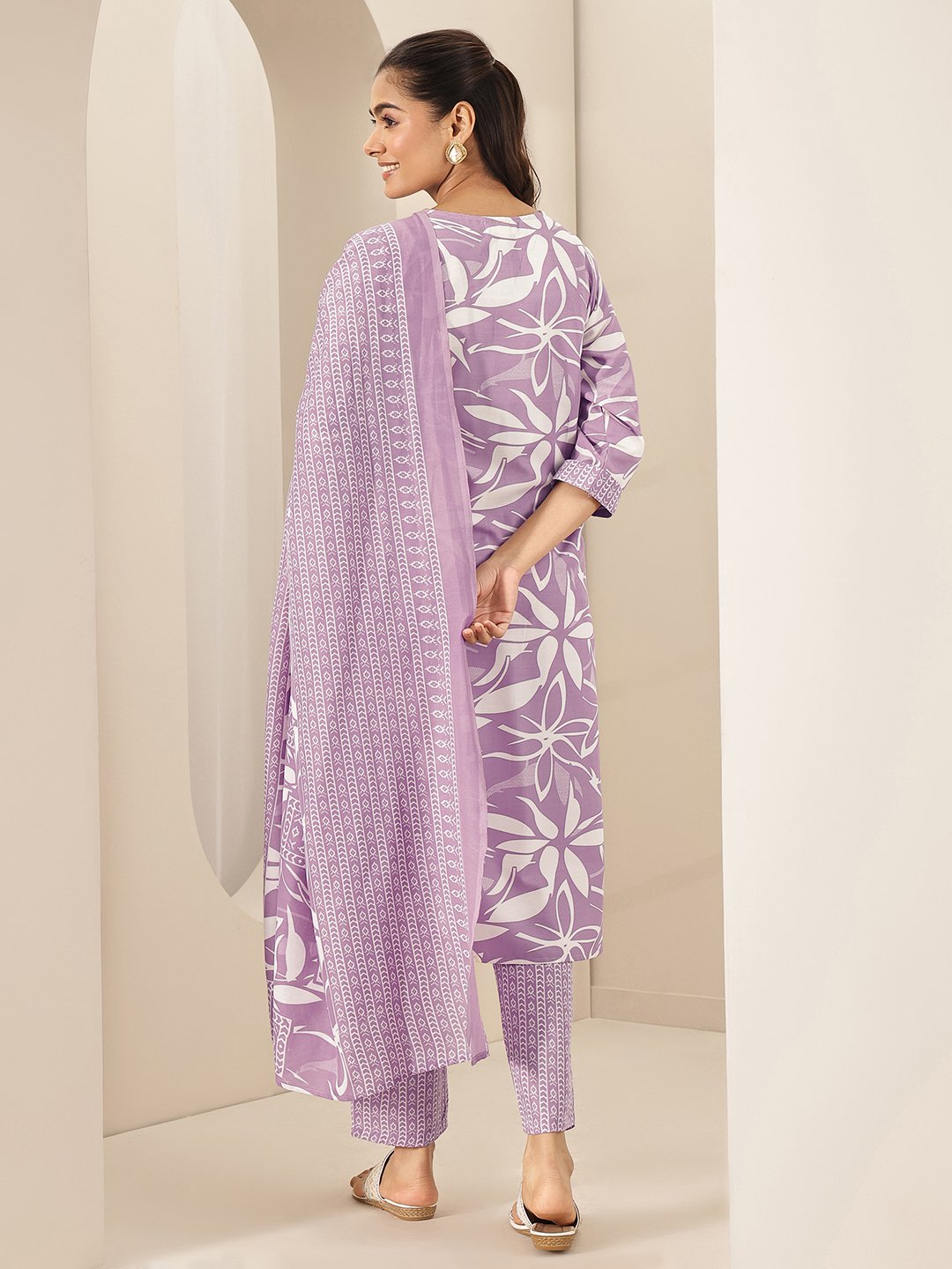 Mauve Printed Cotton Blend Straight Kurta, Trousers and Dupatta Set
