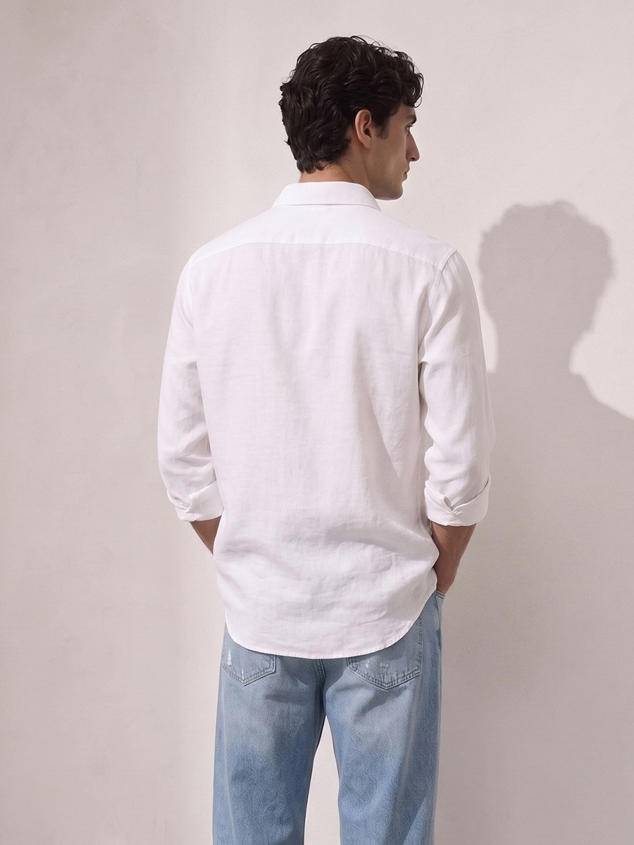 Men White Solid Regular Fit Oxford Shirt